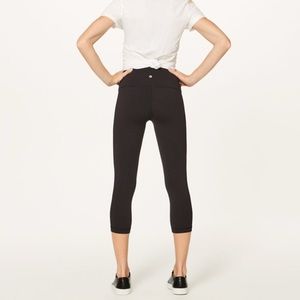 Lululemon Wunder Under Leggings size 12